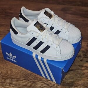 Adidas W Superstar